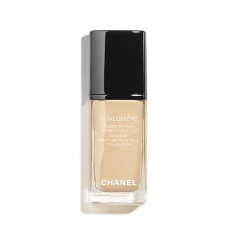 chanel vitalumiere fluide de teint hydratation eclat|CHANEL VITALUMIÈRE .